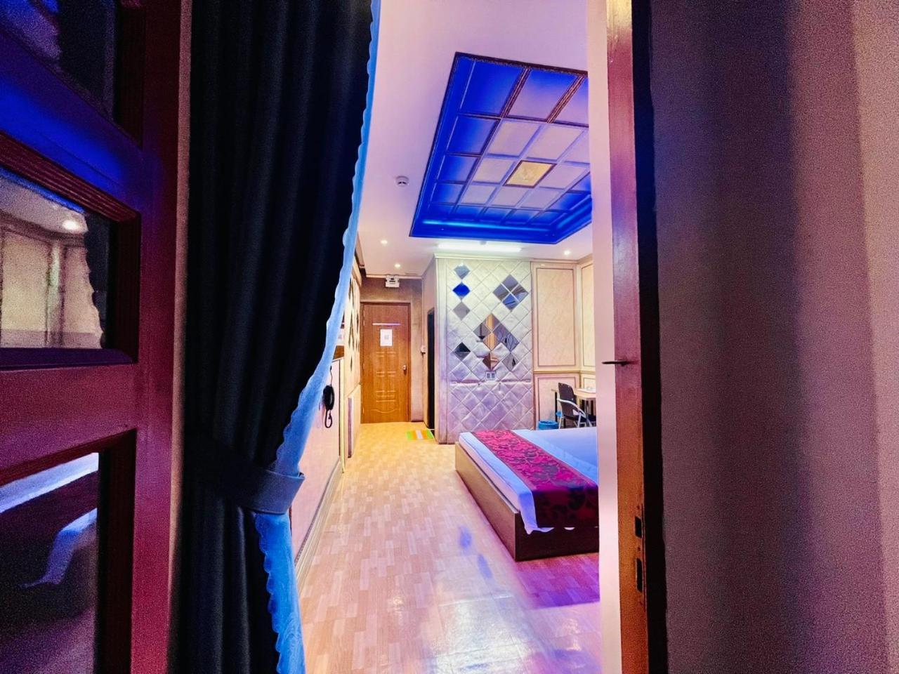 King Hotel Kitchen Хошимин Экстерьер фото